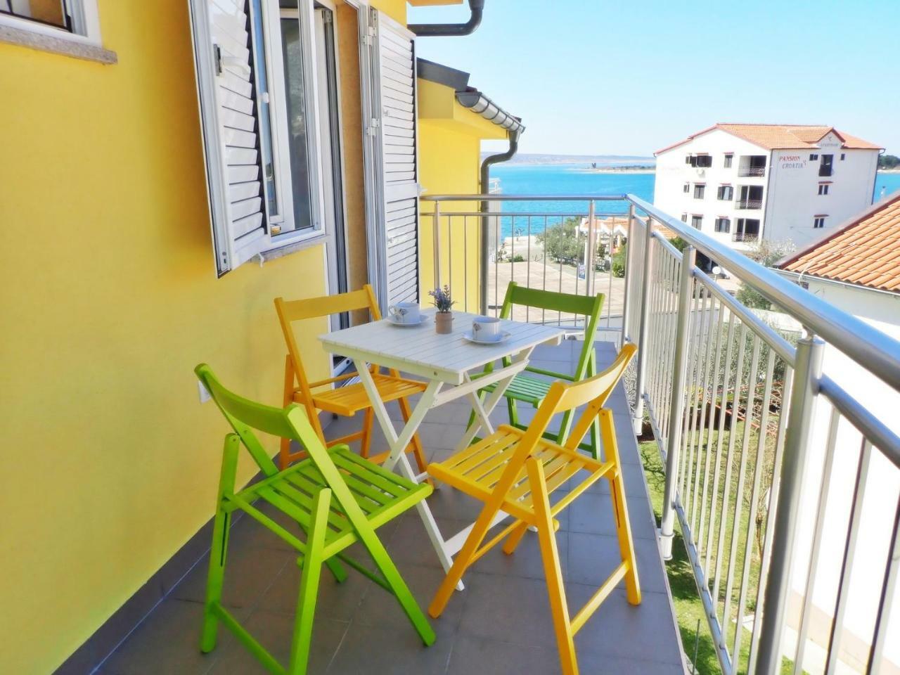 Apartment Ela Enjoy Breathtaking Seaview Селине Екстериор снимка