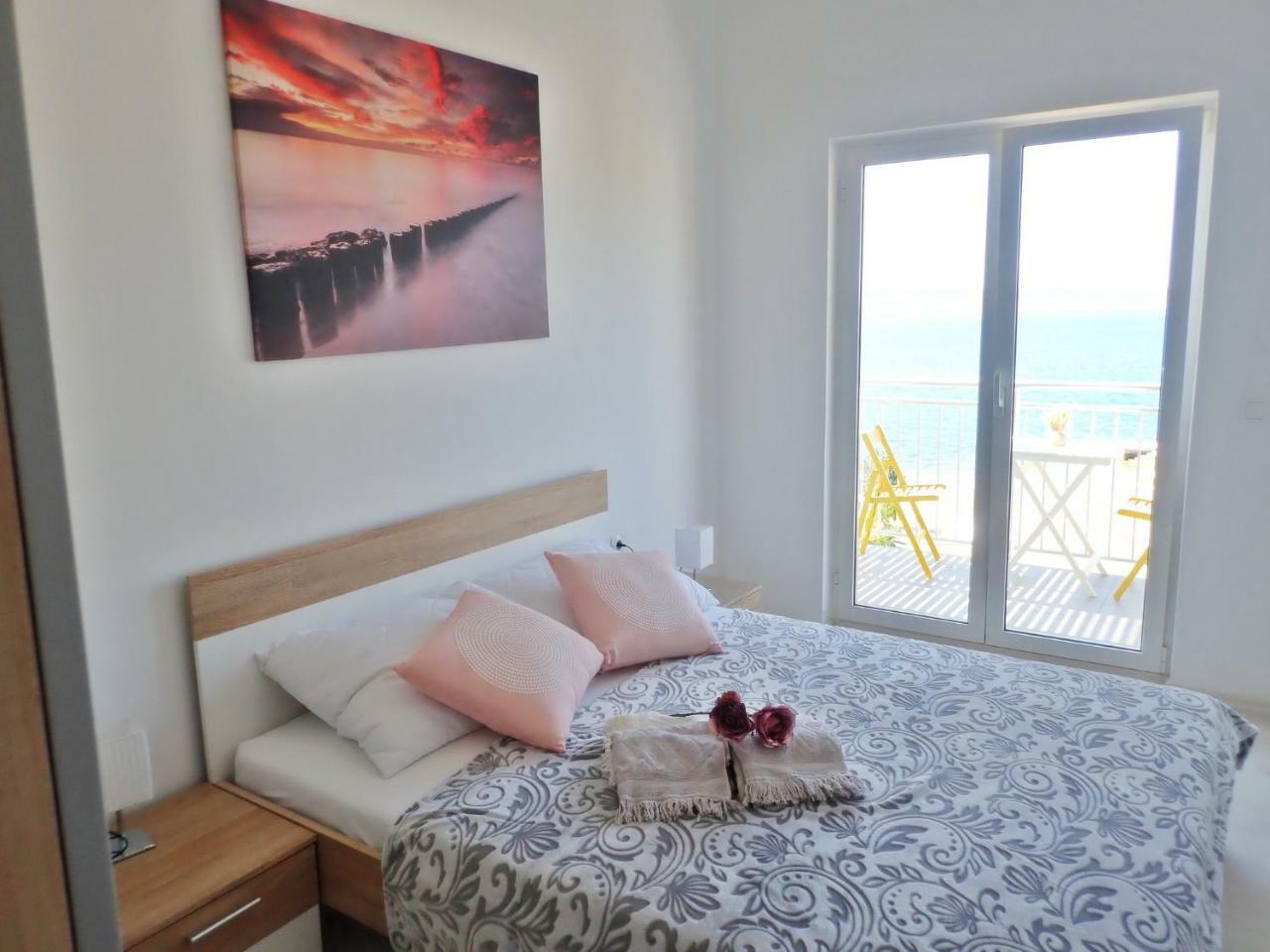 Apartment Ela Enjoy Breathtaking Seaview Селине Екстериор снимка