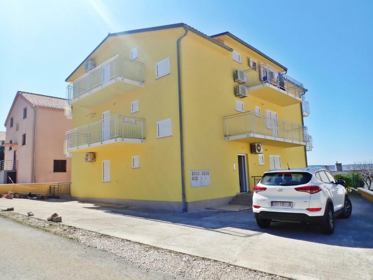 Apartment Ela Enjoy Breathtaking Seaview Селине Екстериор снимка